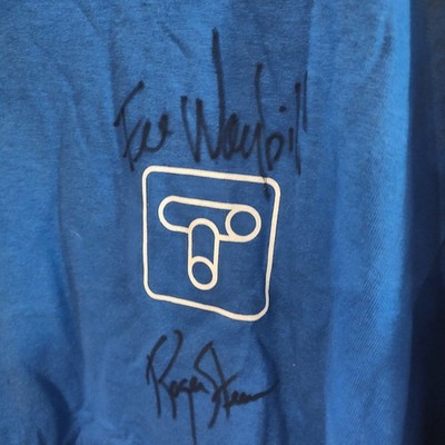 The Tubes Signed Blue T-Shirt XL by Gildan Heavy Cotton