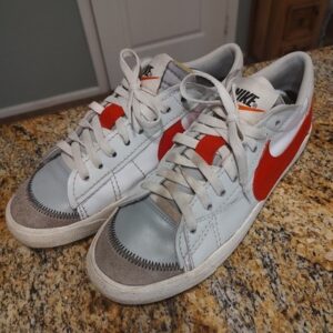 Nike Blazer Low Jumbo Shoes Mens Size 11.5 White Red DQ8769-100 Swoosh Retro