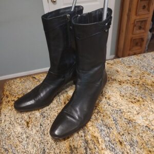 Cole Haan Boots Womens Size 7.5 AA Black Leather Mid Calf Zip Heeled Dressy