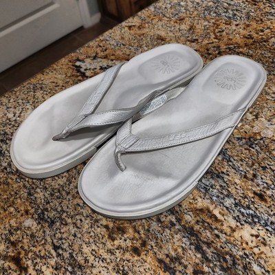 UGG Australia White Flip Flops Size 11 ID F27012K