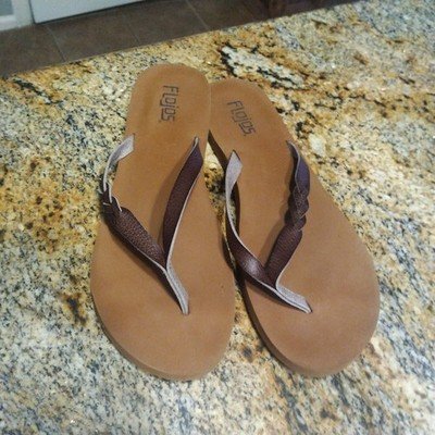 Flojos Brown Flip Flop Sandals Women's Size 9.5 Serenity Soft Comfy Lightweight