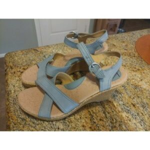 Born Wedge - Women's Size 11 M, Blue Heels BC4707