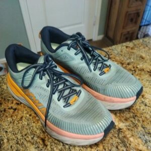 HOKA ONE ONE Bondi 7 Women's Cushioned Running Shoes Size 9.5