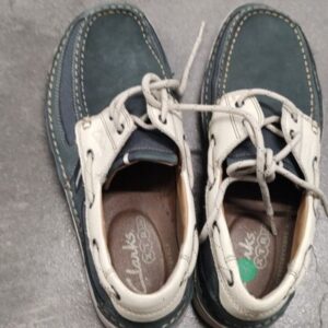 Clarks Men's Boat Shoes 9M Dark Blue Teal Leather Casual Loafers USED