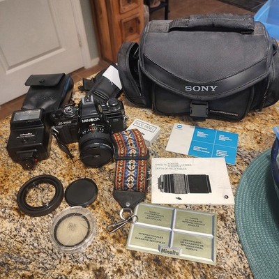 MINOLTA X-700 CAMERA