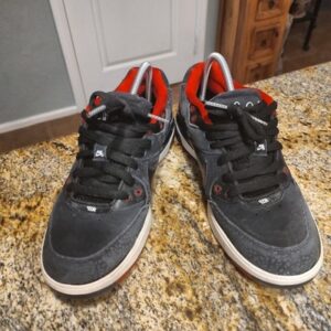 Nike SB Dunk Low Pro Sneakers Black/Red Size 10.5 ID 366620-001 Paul Rodriguez