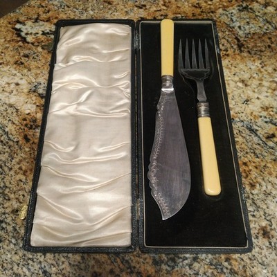 Antique Victorian Fish Serving Set Knife & Fork Set Silver Plate With Box