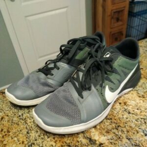 Nike FS Lite TR (807113-007) Gray Green White Athletic Shoes Men Sz 10 Trainers