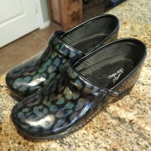 Dansko Rainbow Patent Women's Clogs Nurse Work Shoes Size EU 37 US 6.5