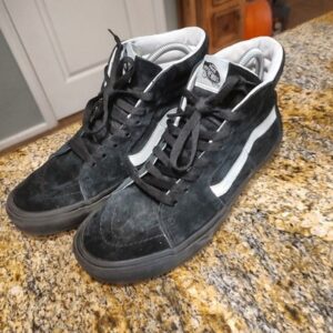 Vans Sk8-Hi Black Suede High Top Sneakers Size Womens 10.0 Mens 8.5 US 751506