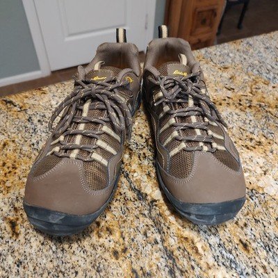 Eddie Bauer Brown Hiking Shoes Size 9 USA Model Barkley