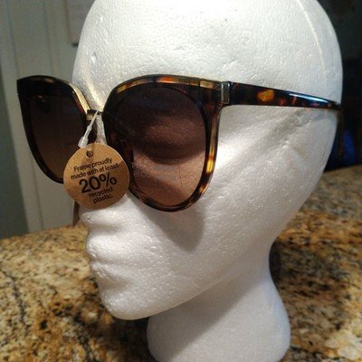 Frye and Co. Tortoise Shell Brown Sunglasses 100% UV Lens Protection NWT
