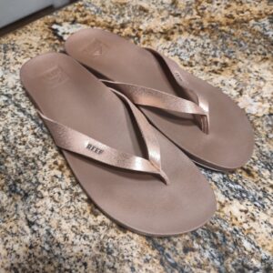 Reef Women's Flip Flops Size 10 US A-21 FGK W'S Cushion Court