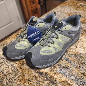 Easy Spirit Espergrine Women's 8 NEW Hiking Shoes Water Resistant Explore24 Grey