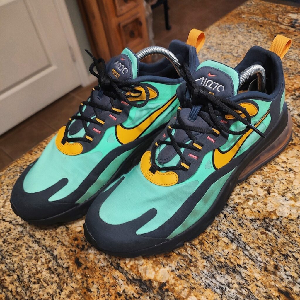 Nike Air Max 270 React Sneakers Size 8.5 ID AO4971-300