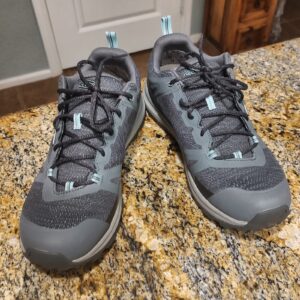 Keen Women's Hiking Shoes Size 9.5 US Model SSV ID 1022346