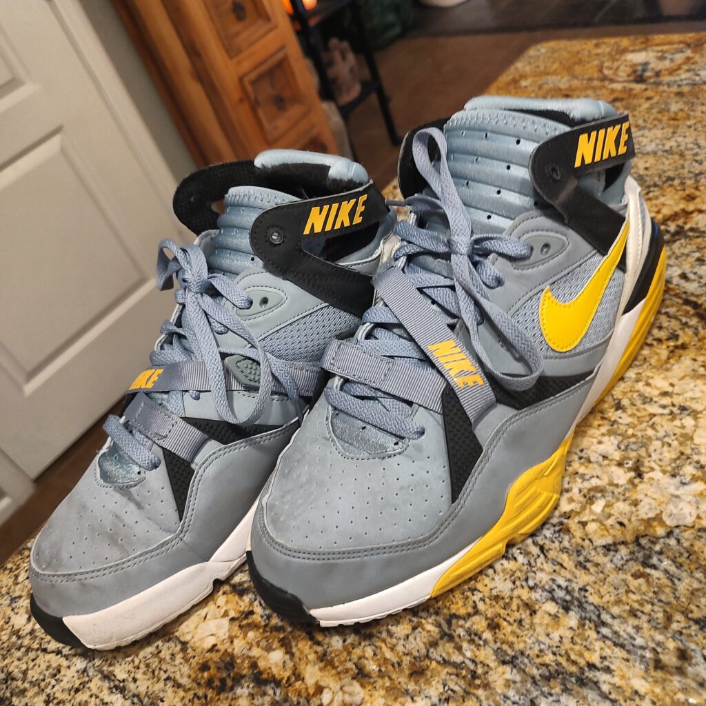 Mens Nike Air Trainer Max 91 Bo Jackson 309748-002 US 10.5 Used Grey Yellow
