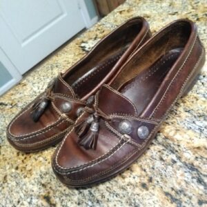 Cole Haan Brown Loafers Tassels w/ Silver Details Brazil Leather Brown 9.5 M
