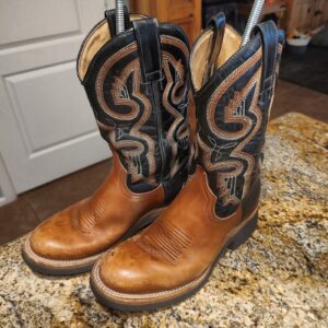 Roper Men's Cowboy Boots Size 8 Tan Black Two Tone Leather Western Gently Used