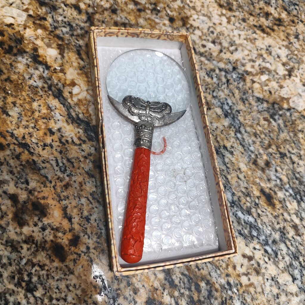 Vintage Decorative Magnifying Glass Red Carved Resin Butterfly Floral Handle w/