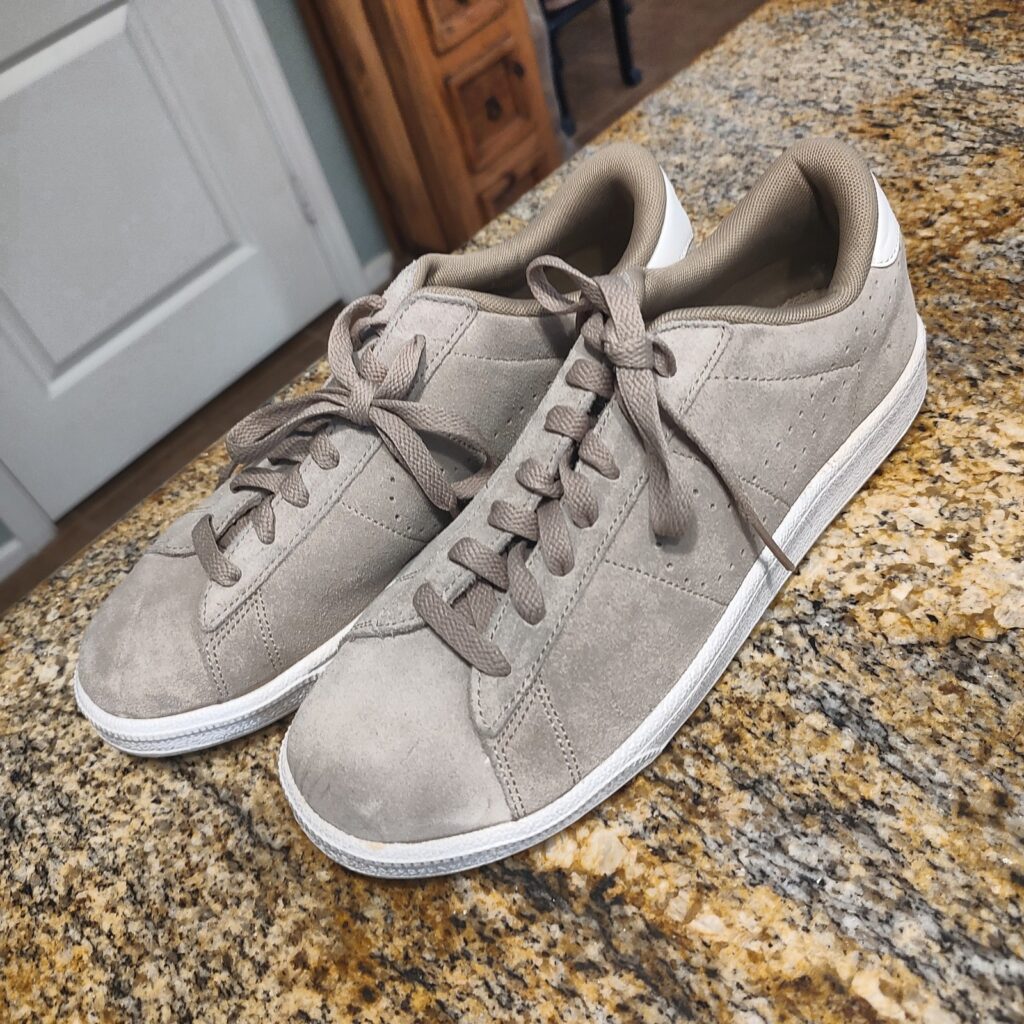 Mens Nike Court Royale Suede Sneakers US 8 Taupe 829351-201 Worn Used