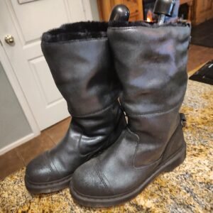 Dr. Martens PASHA Black Leather Faux Fur Lined Winter Boots Women's US 7 Used