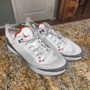 Air Jordan White Sneakers AV1200-100 Size 8.5 US