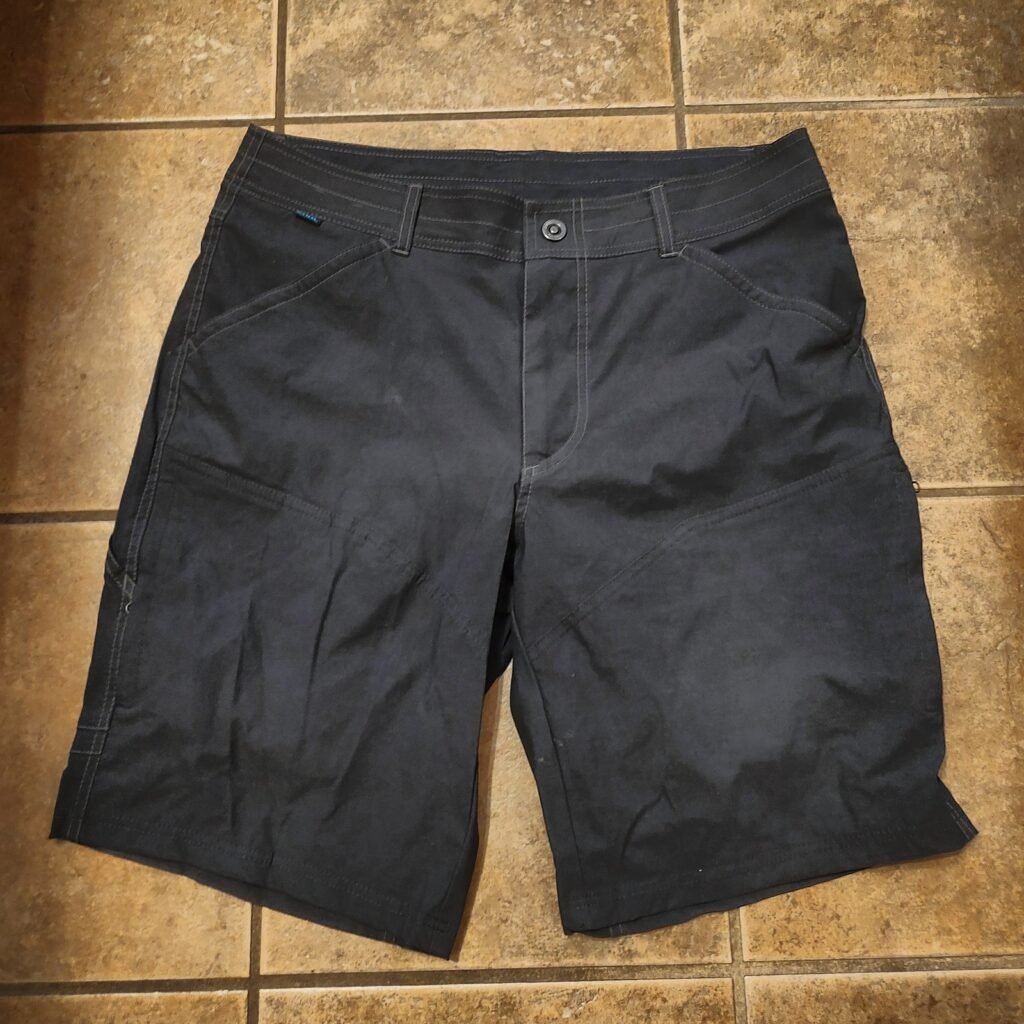 KÜHL Men's Outdoor Shorts Size 34 Charcoal Gray Gently Used