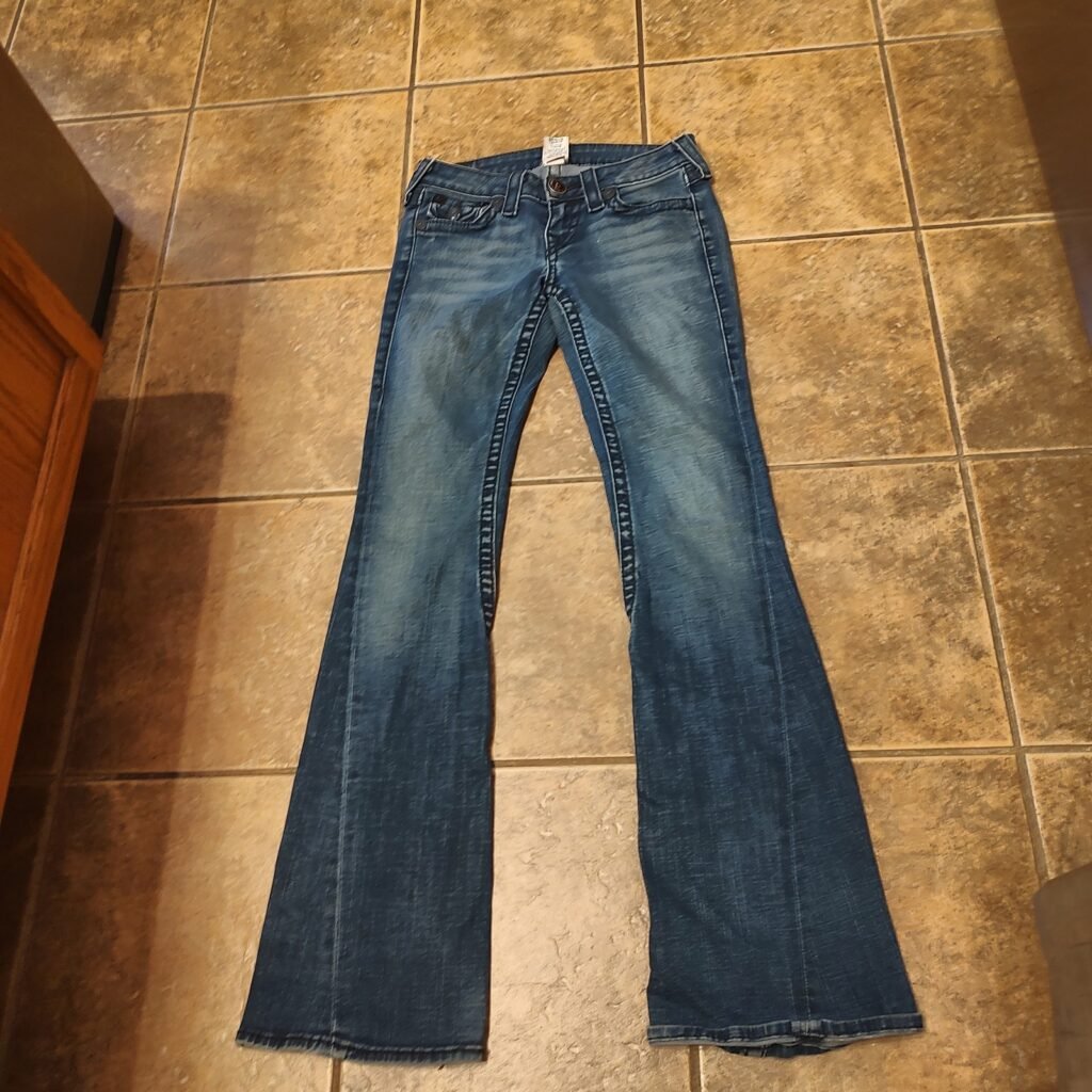 TRUE RELIGION Womens Jeans Size 26 Blue Denim Faded Whiskered Good Used Conditio