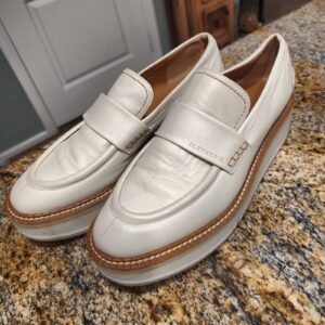 CLERGERIE 4514 Womens 40 EU Cream Leather Platform Loafers Good Used