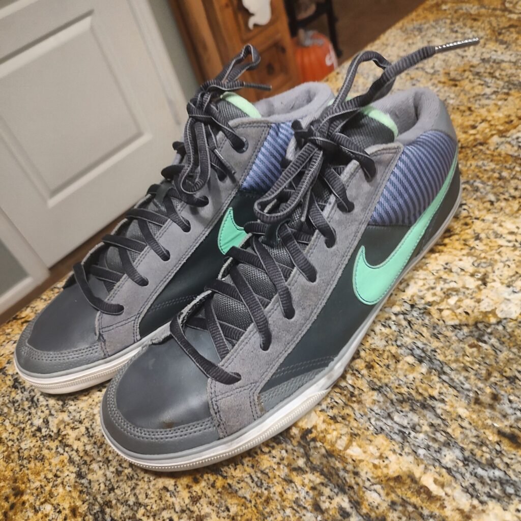 Used Nike Mid-top Sneakers 407983-012 Men's US 13 Grey Mint Blue Gently Used