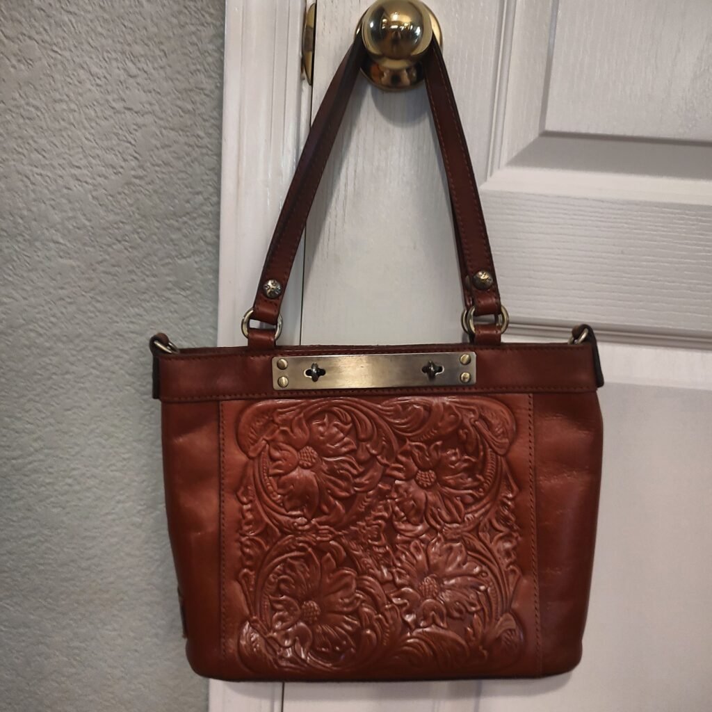 Patricia Nash Cognac Leather Handbag Purse Shoulder Bag Pre-Owned w/ Wear